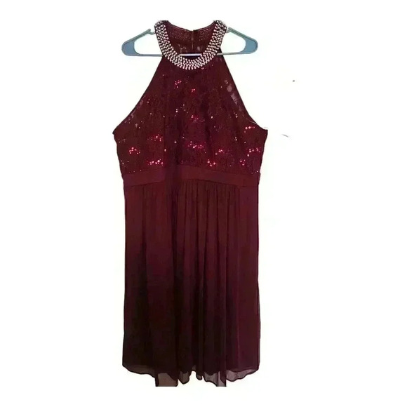 JUNO Dress Collection, Burgundy Formal Beaded Knee Length Size: 2XL. - Picture 1 of 6